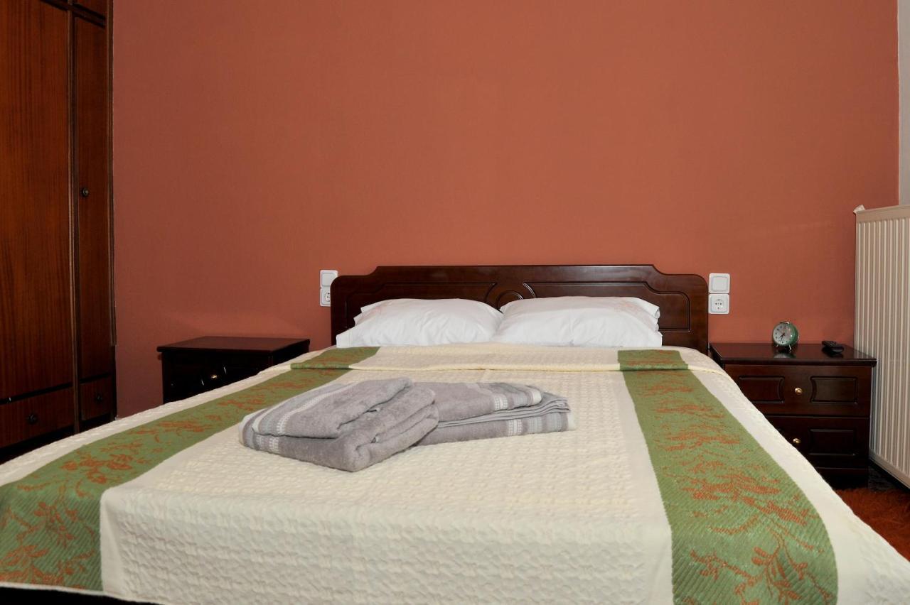 カランバカ Ananta Houseヴィラ エクステリア 写真